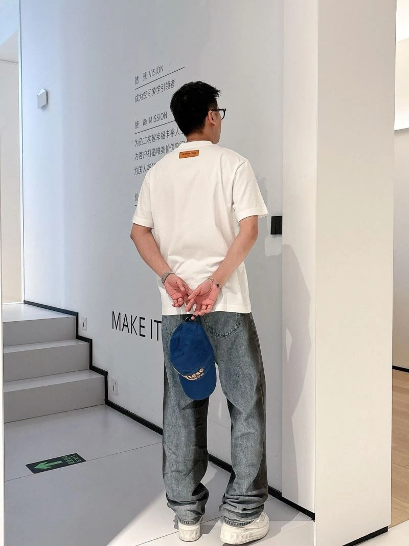 Louis Vuitton T-Shirts RelaxedFit 132491
