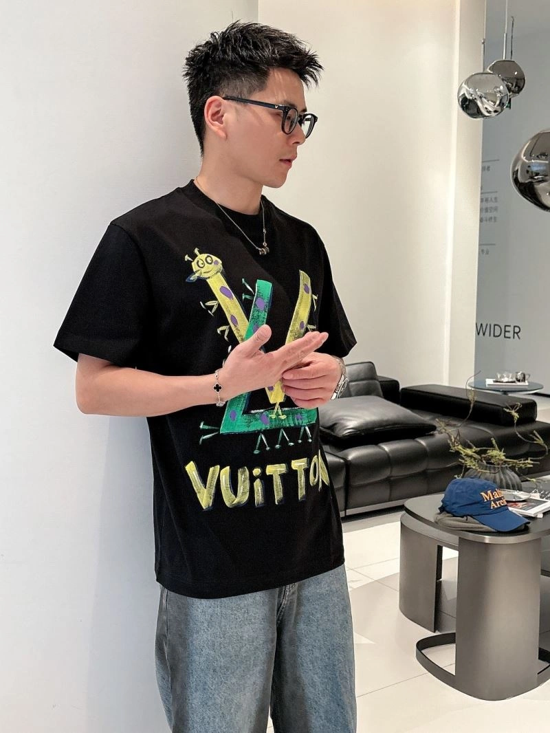 Durable Louis Vuitton T-Shirts 132513