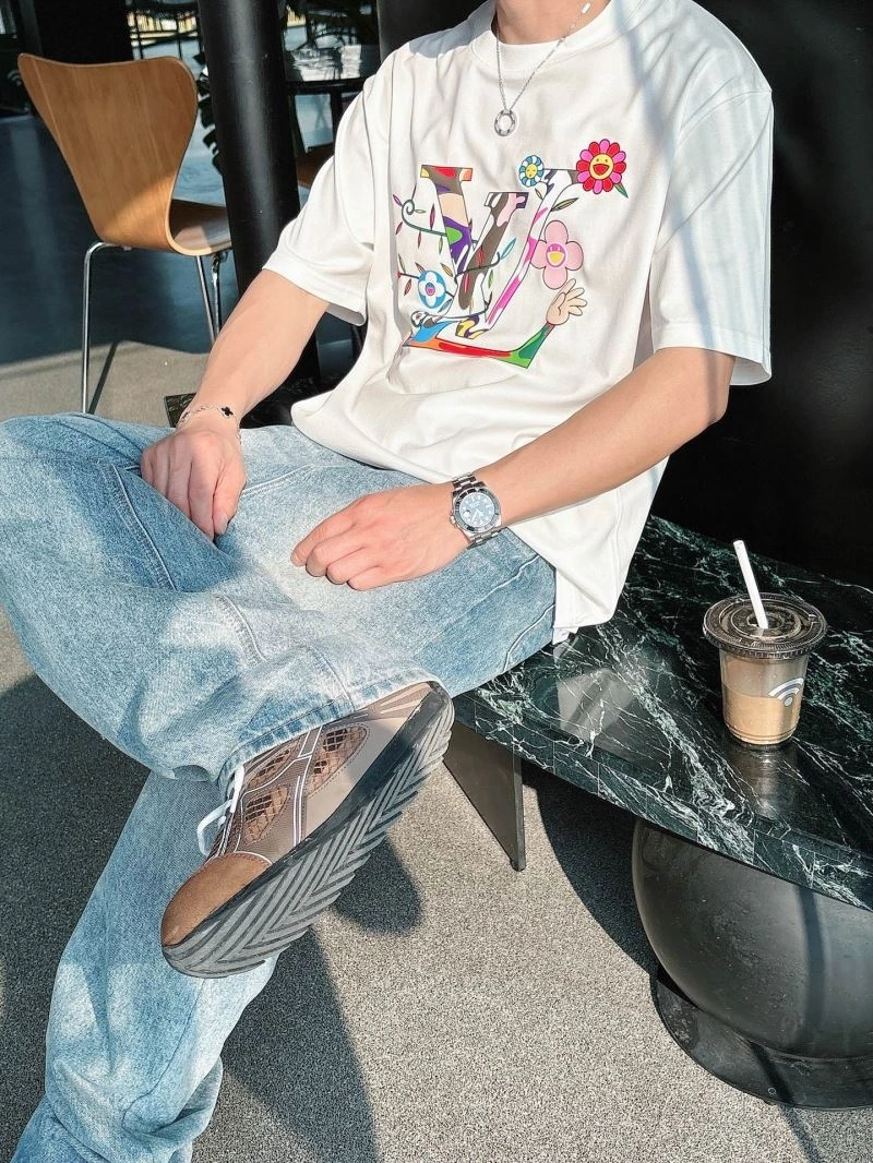 Louis Vuitton T-Shirts Versatile 132512