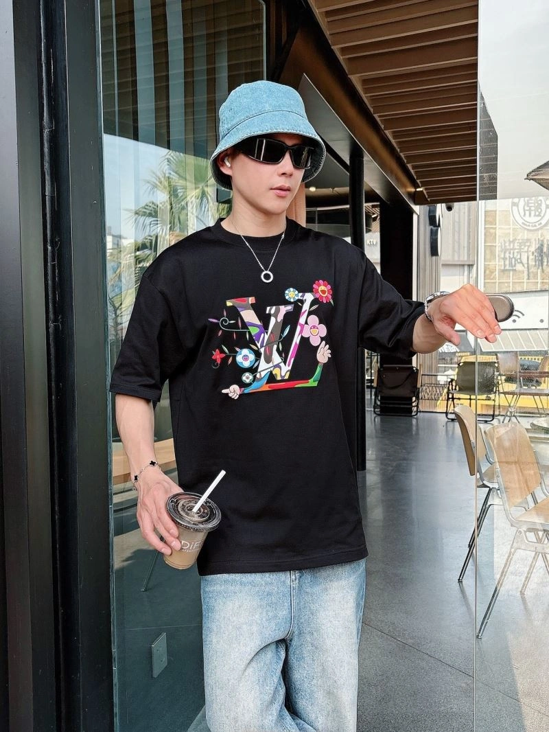 Louis Vuitton T-Shirts OdorResistant 132505