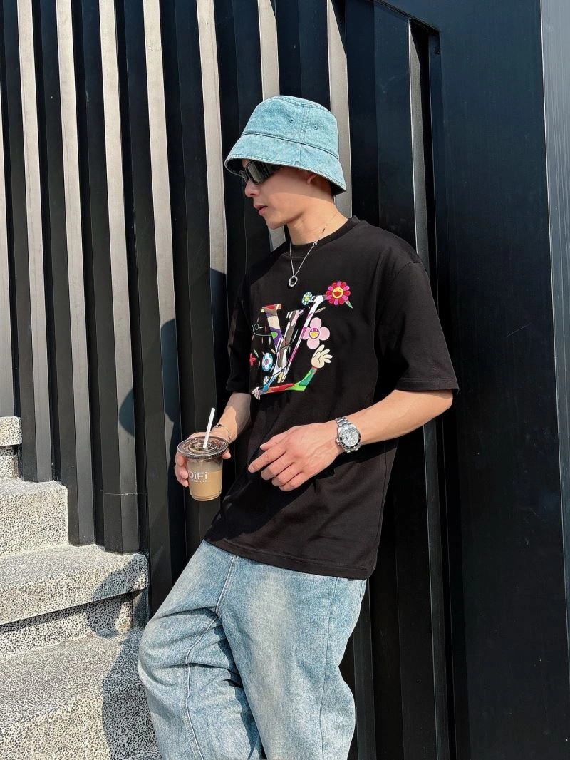 Louis Vuitton T-Shirts OdorResistant 132505