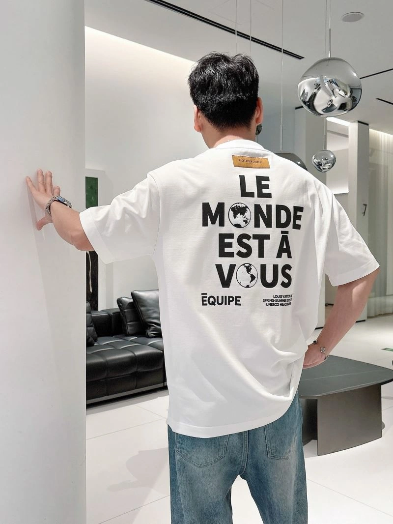 Timeless Louis Vuitton T-Shirts 132492