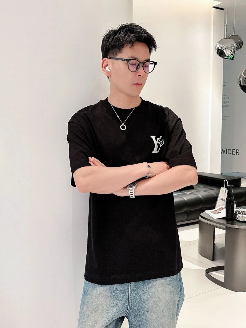 Louis Vuitton T-Shirts SmoothTexture 132506