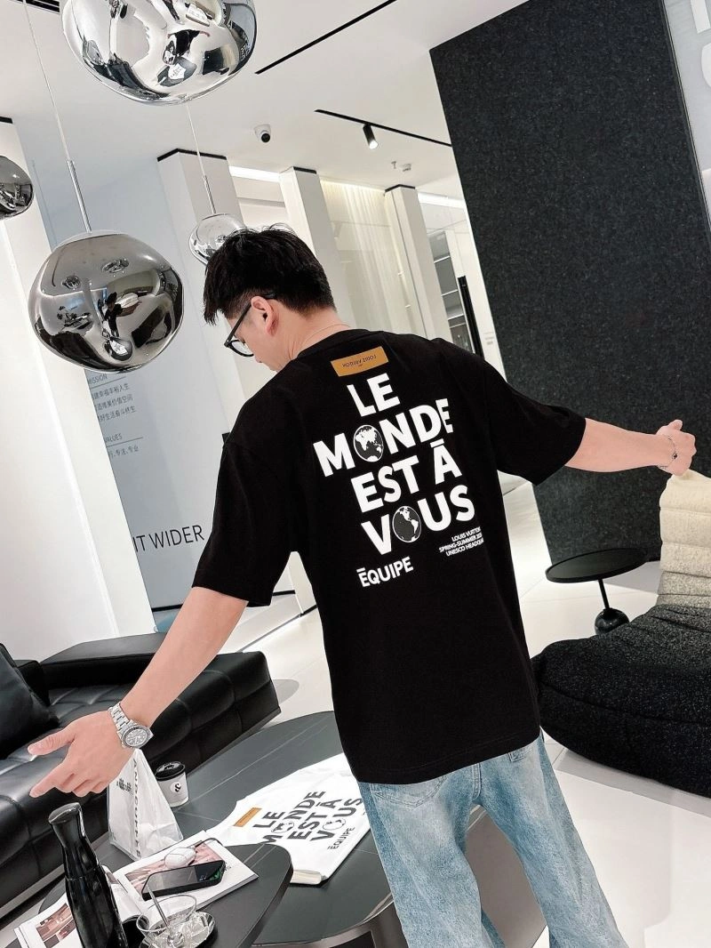 Louis Vuitton T-Shirts SmoothTexture 132506