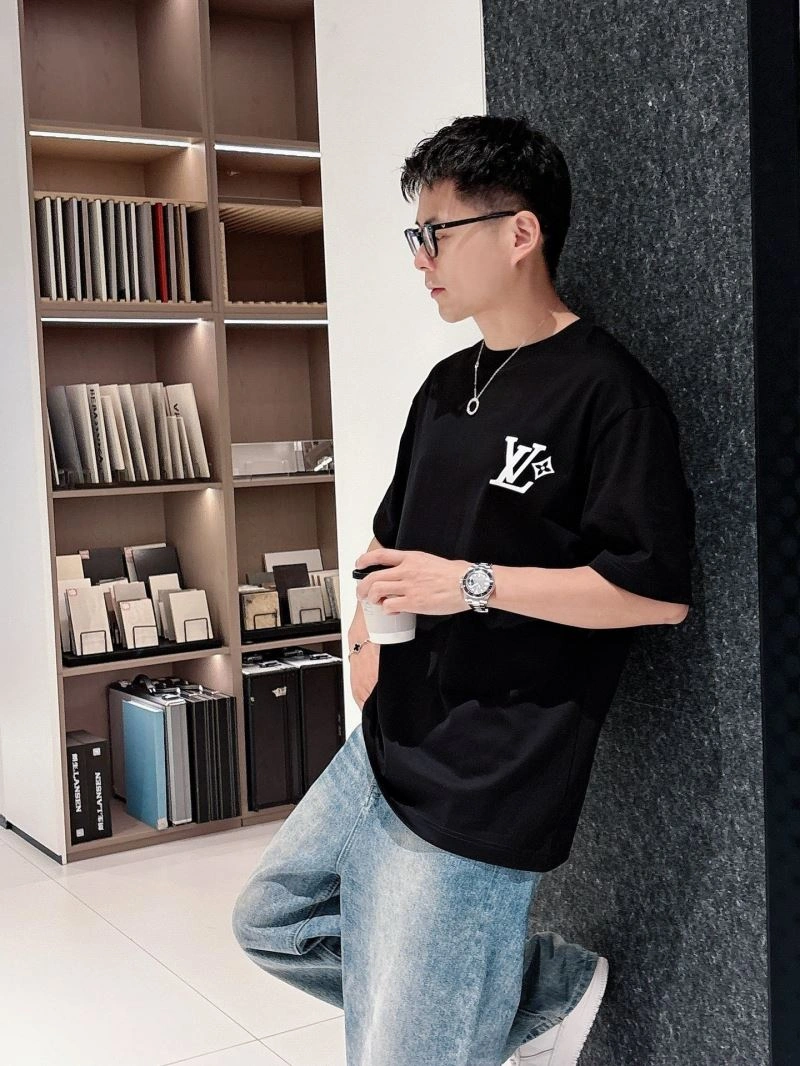 Louis Vuitton T-Shirts SmoothTexture 132506