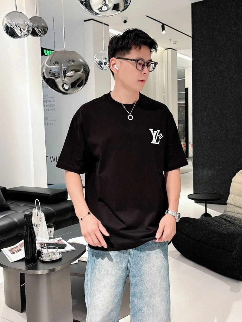 Louis Vuitton T-Shirts SmoothTexture 132506