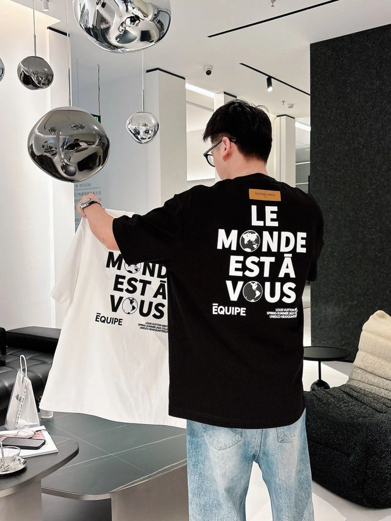Louis Vuitton T-Shirts SmoothTexture 132506