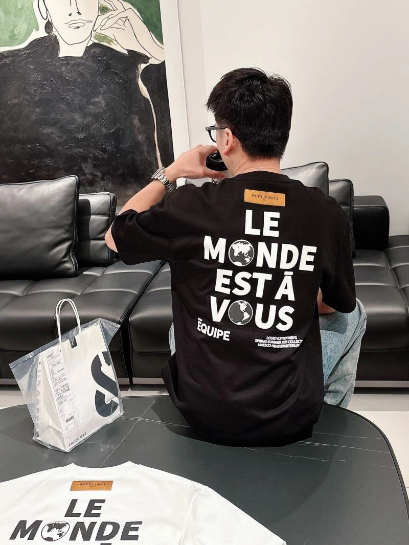 Louis Vuitton T-Shirts SmoothTexture 132506