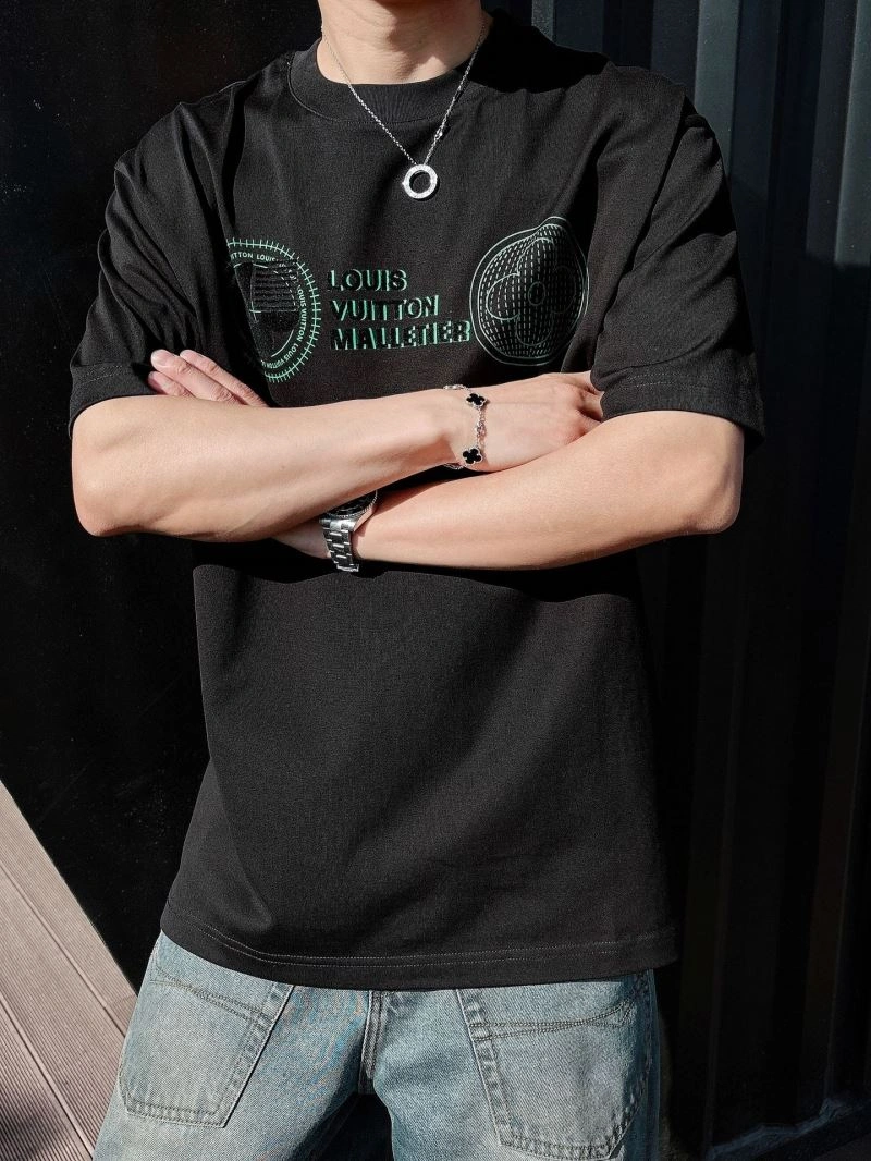 Louis Vuitton T-Shirts OdorResistant 132495