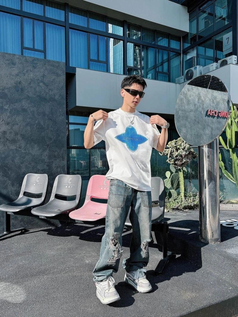 Louis Vuitton T-Shirts ZipUp 132494