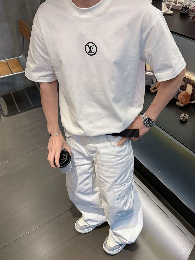 SmoothTexture Louis Vuitton T-Shirts 132497