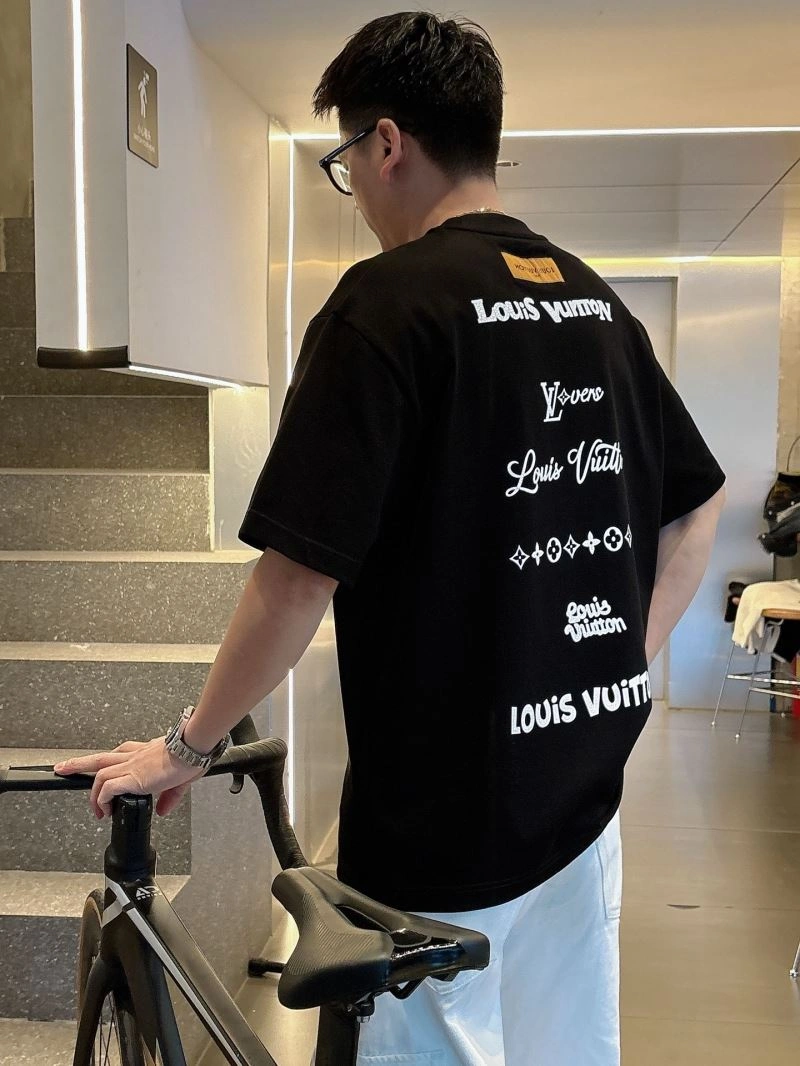 Louis Vuitton T-Shirts Durable 132509