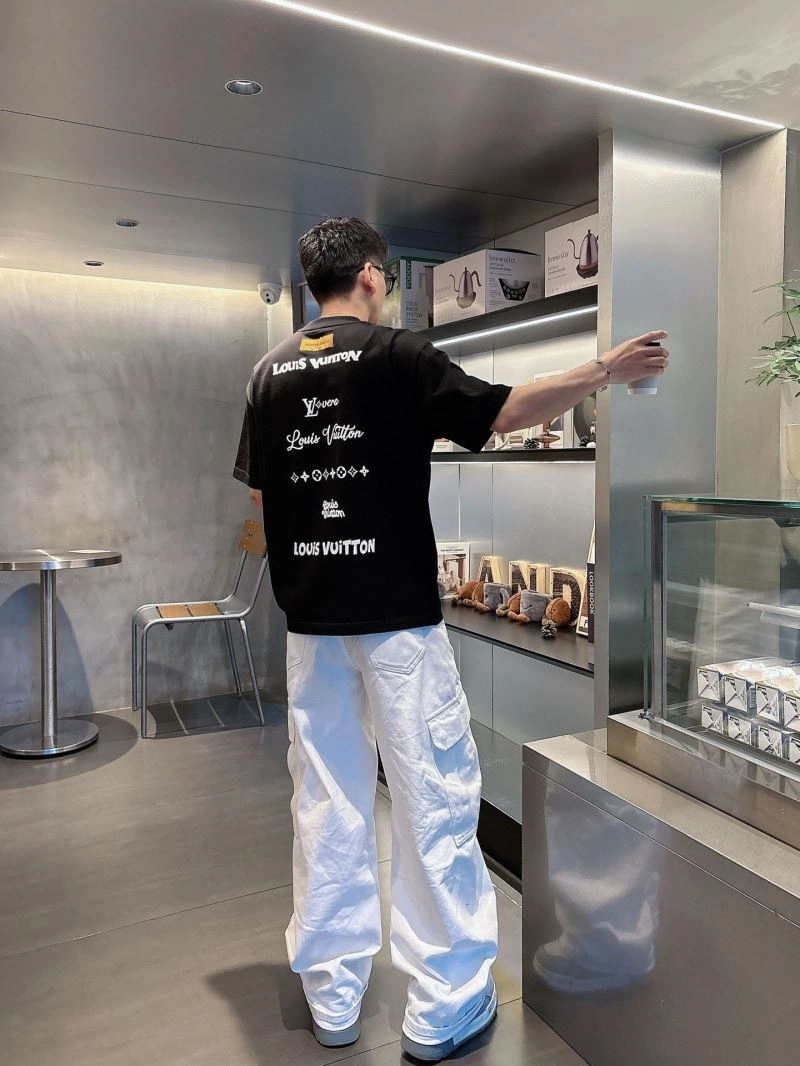 Louis Vuitton T-Shirts Durable 132509