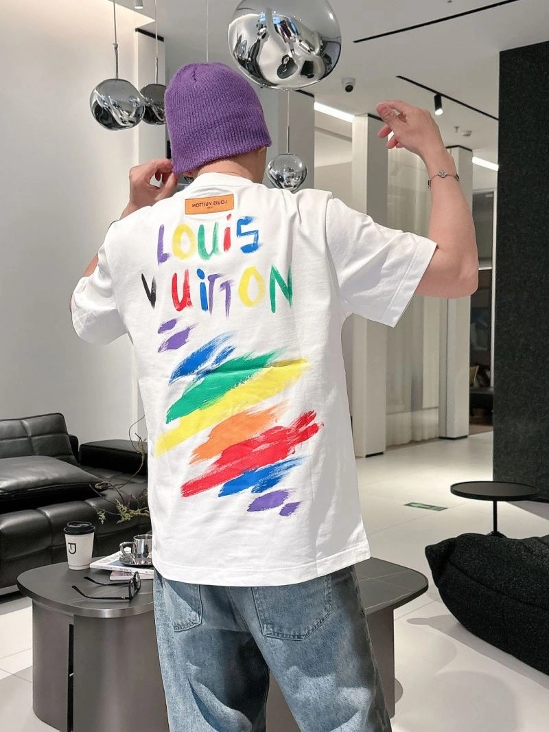 Louis Vuitton T-Shirts EasyMatch 132488