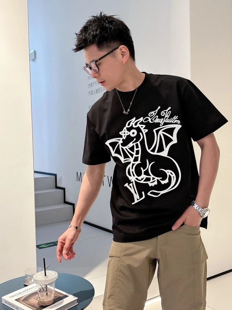 Louis Vuitton T-Shirts Affordable 132486