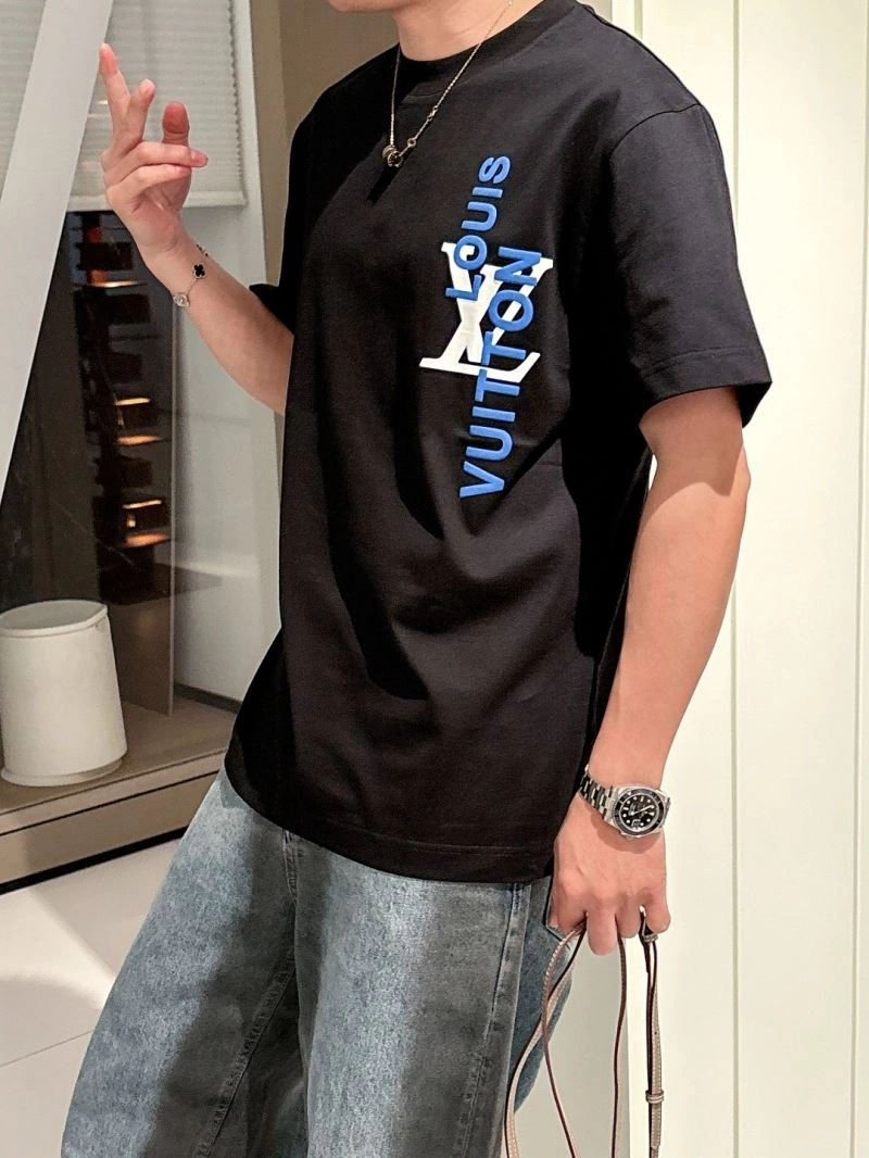 Louis Vuitton T-Shirts GoodFit 132479