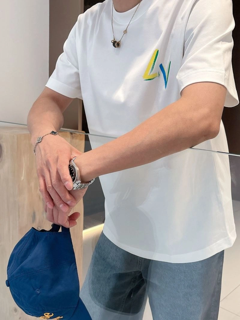 Louis Vuitton T-Shirts Durable 132478