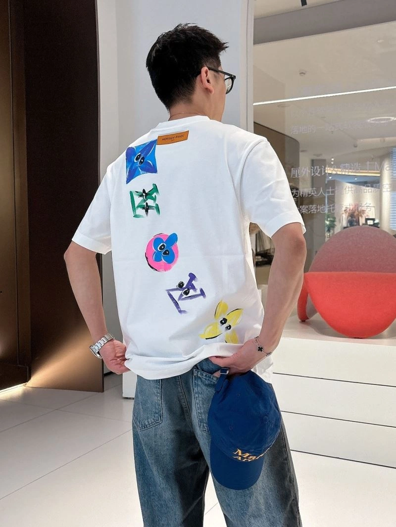 Louis Vuitton T-Shirts Durable 132478