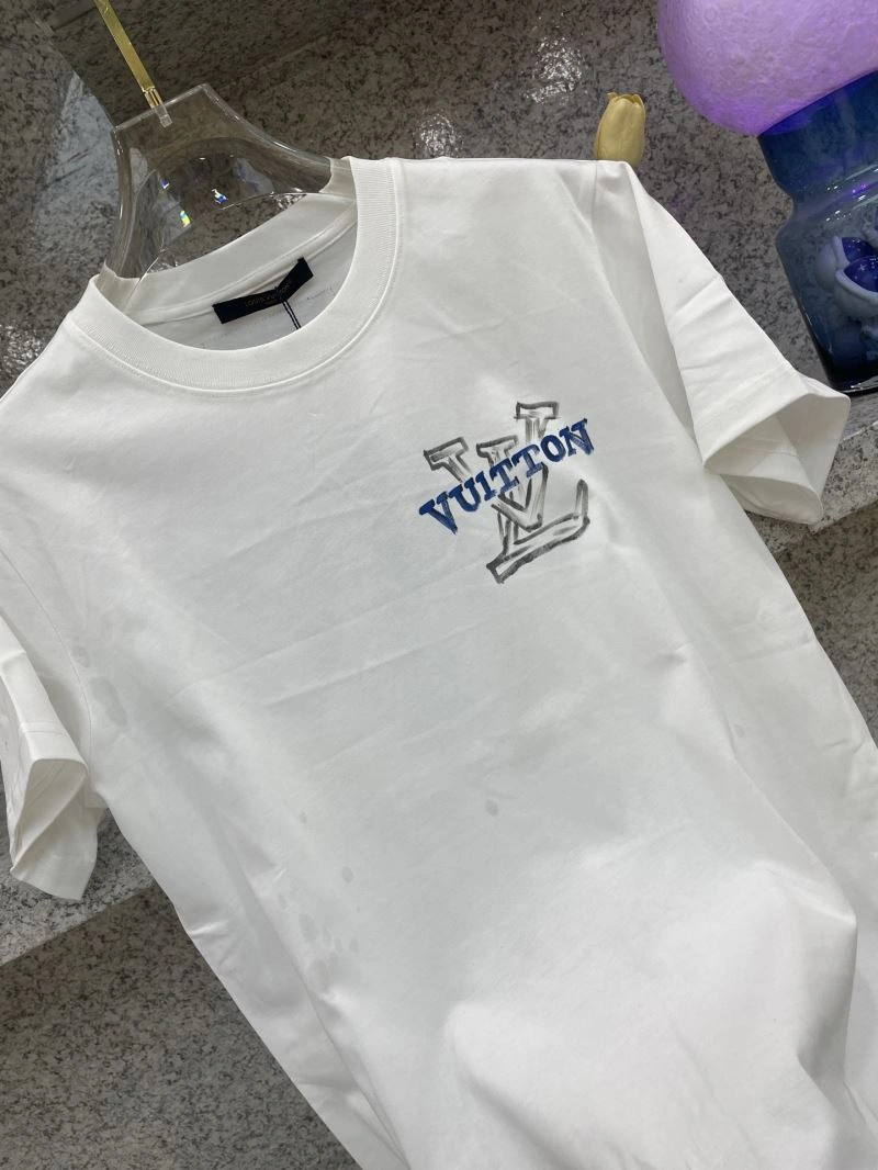Reliable Louis Vuitton T-Shirts 132470