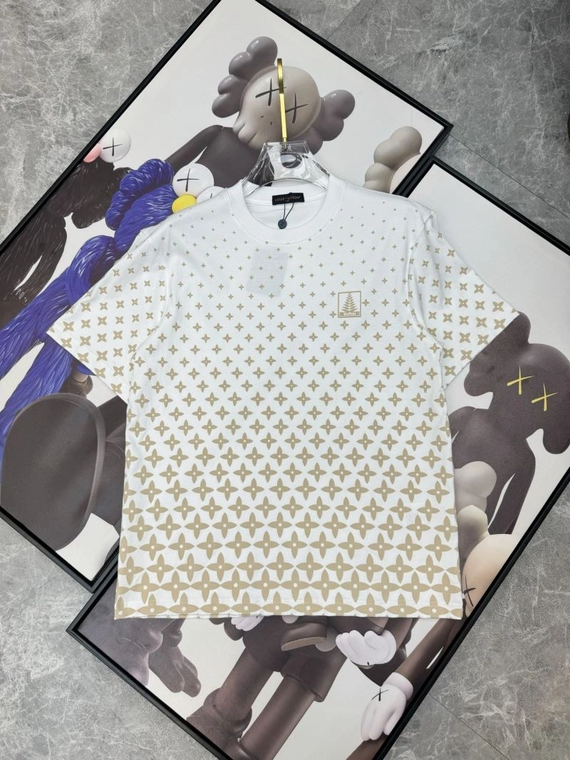 Louis Vuitton T-Shirts Comfortable 132465