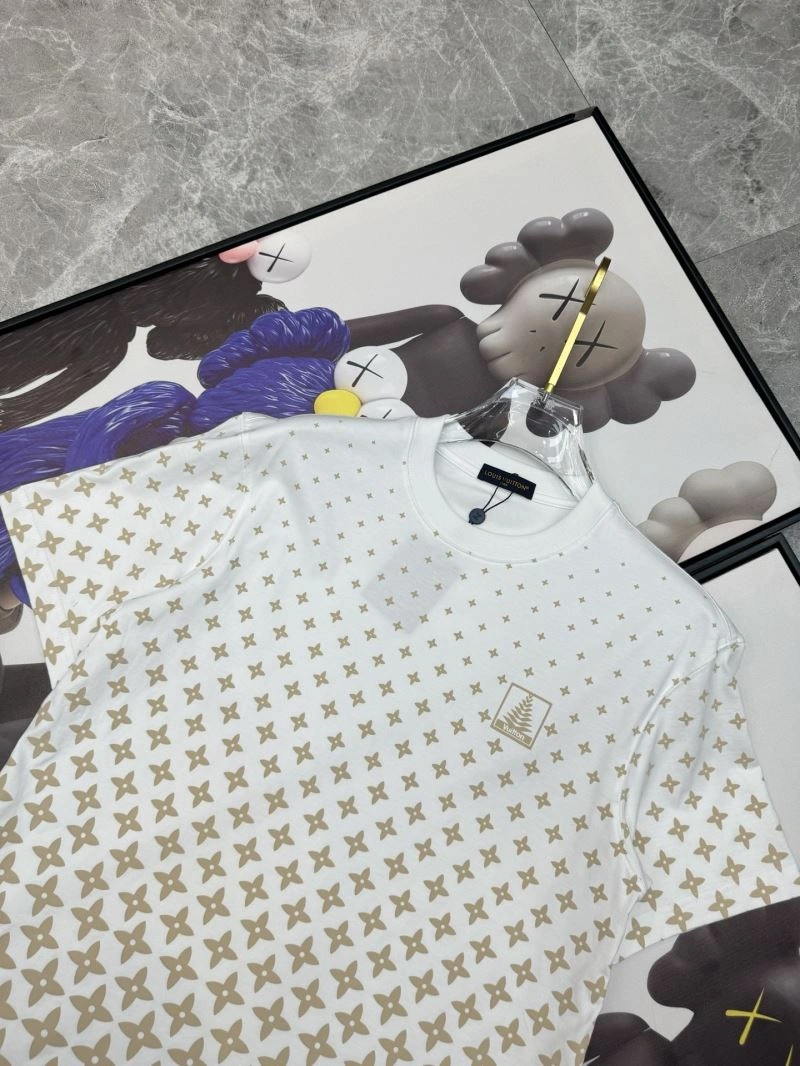 Louis Vuitton T-Shirts Comfortable 132465