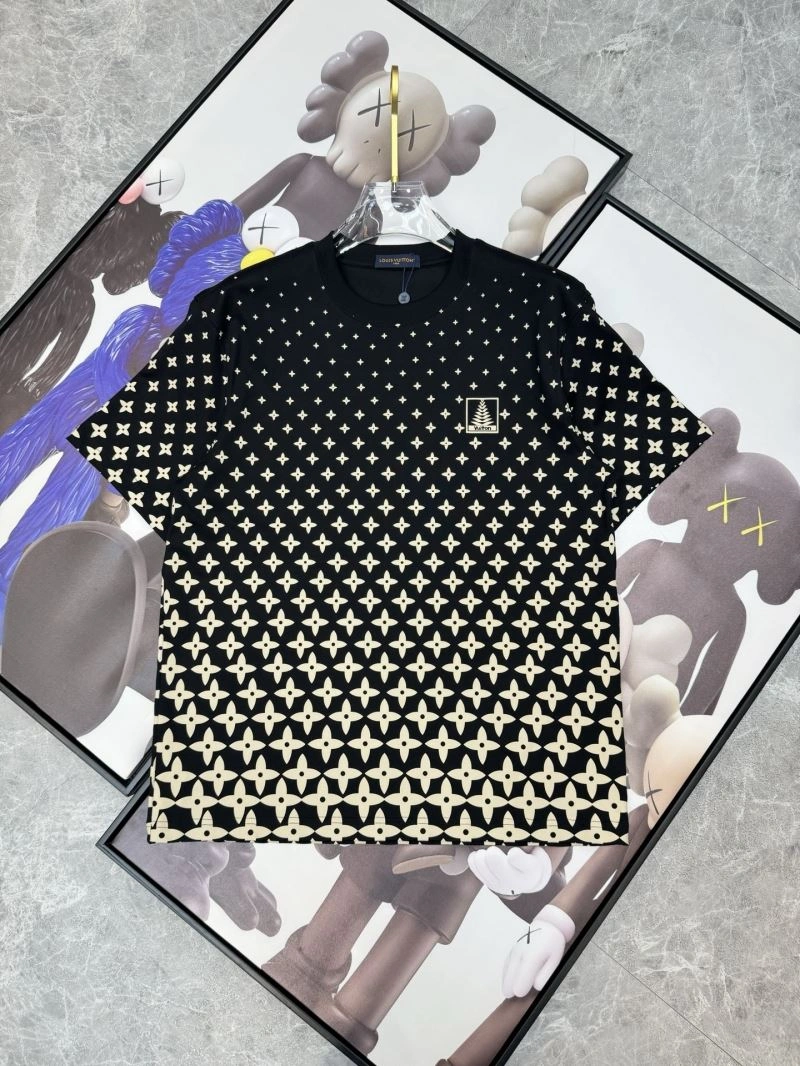 GoodFit Louis Vuitton T-Shirts 132464