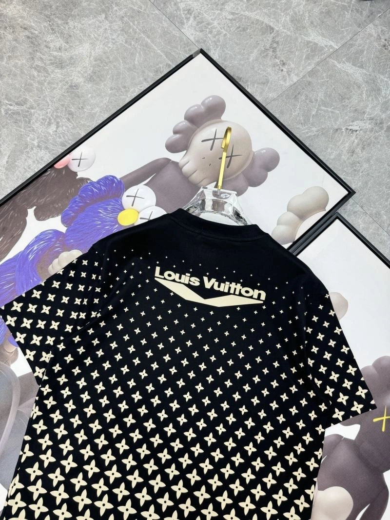 GoodFit Louis Vuitton T-Shirts 132464