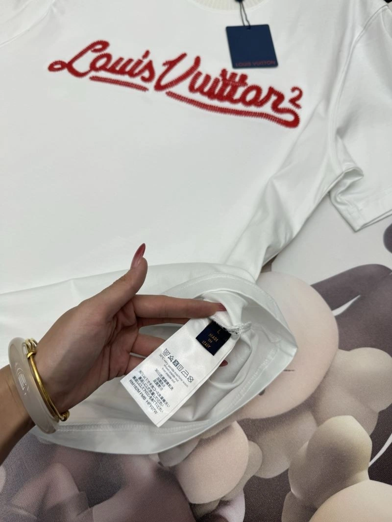 Louis Vuitton T-Shirts WaterResistant 132461