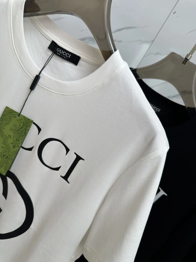 Louis Vuitton T-Shirts Bold 132452