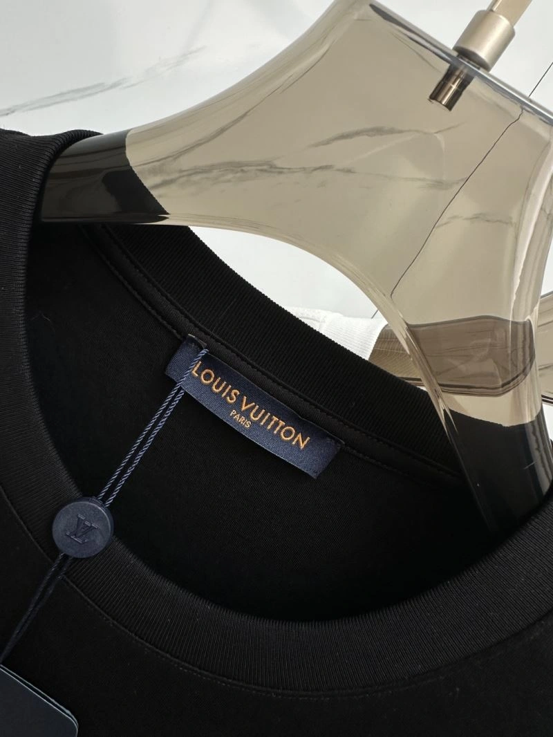 Louis Vuitton T-Shirts TechFriendly 132459