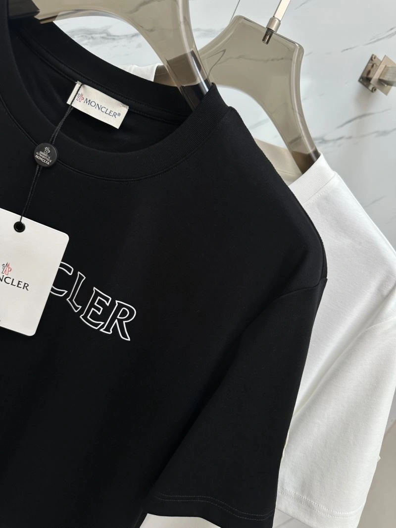 Louis Vuitton T-Shirts Functional 132441