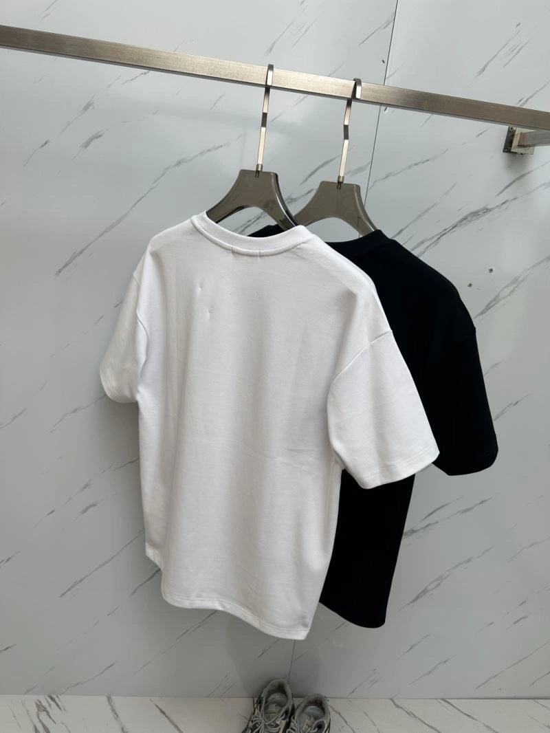 Louis Vuitton T-Shirts Stretchable 132446