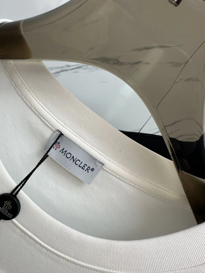 Louis Vuitton T-Shirts Neat 132444