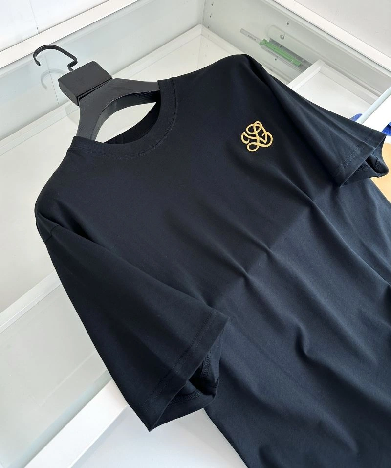 Bright Louis Vuitton T-Shirts 132440