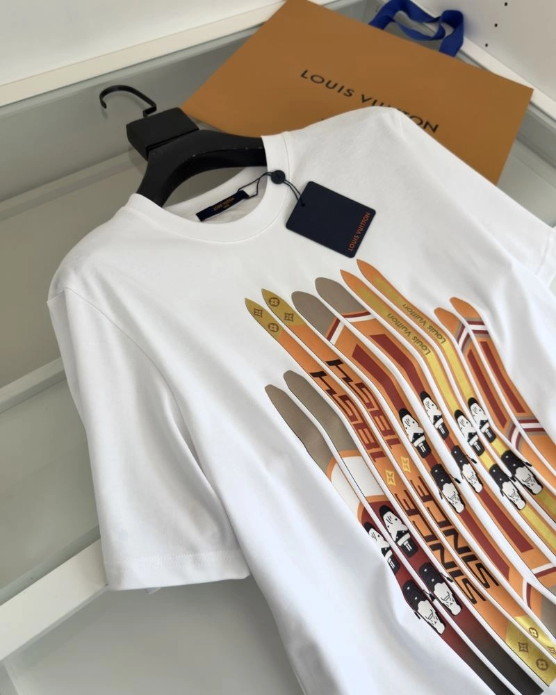 Louis Vuitton T-Shirts ComfortFit 132438