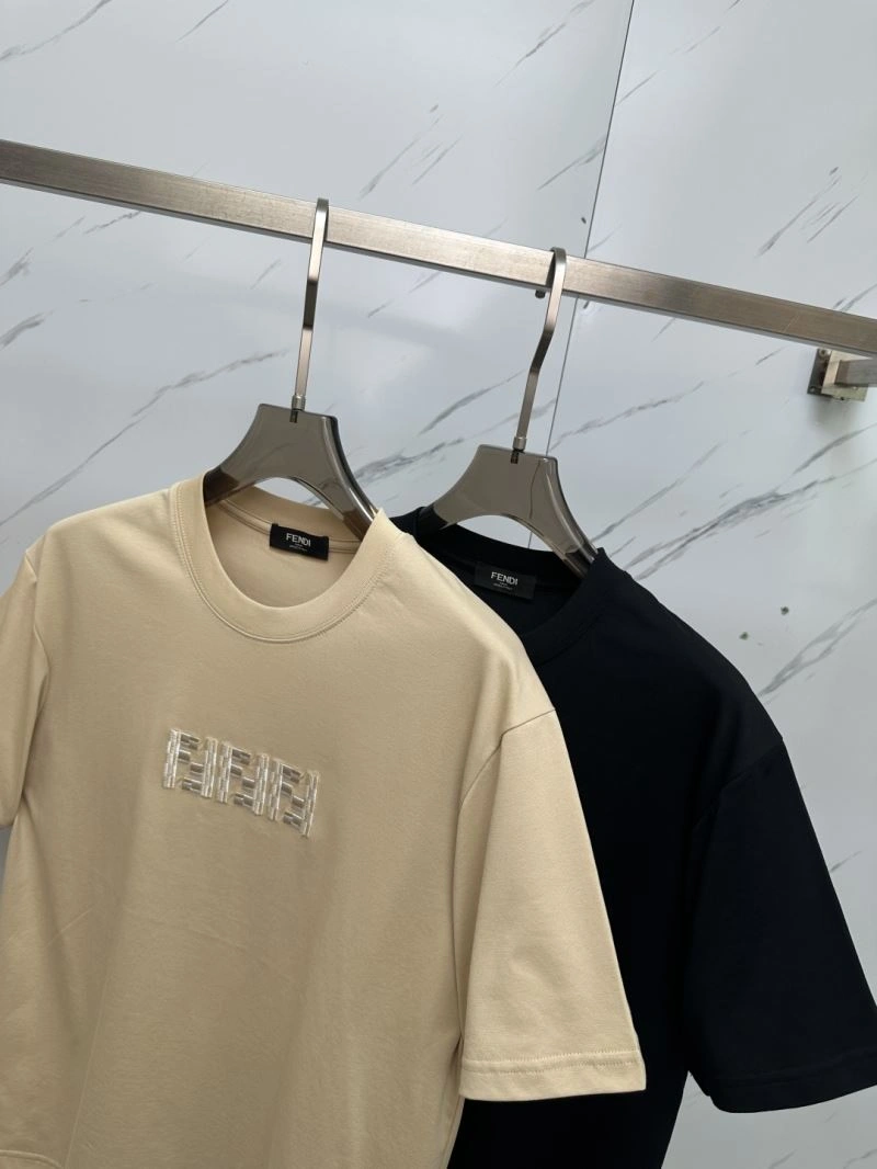 Louis Vuitton T-Shirts Seasonal 132437