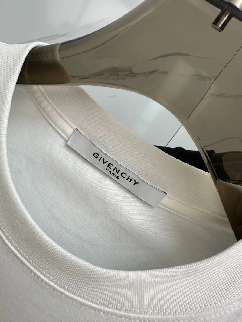 Chic Louis Vuitton T-Shirts 132420