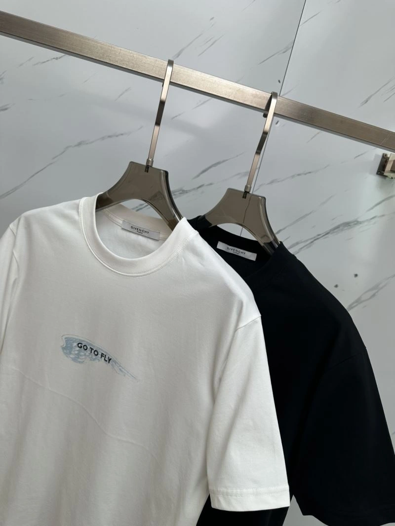 Chic Louis Vuitton T-Shirts 132420