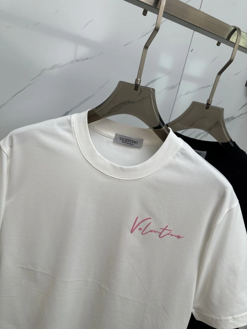 GoAnywhere Louis Vuitton T-Shirts 132422