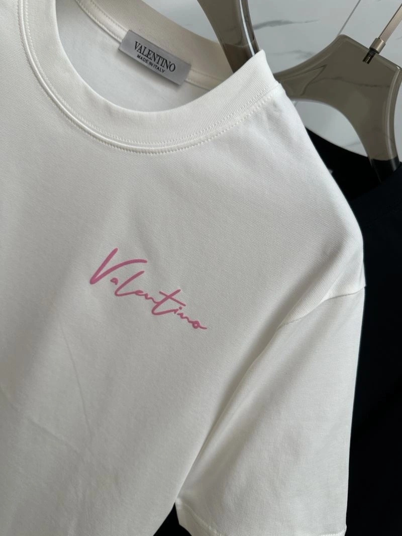 GoAnywhere Louis Vuitton T-Shirts 132422