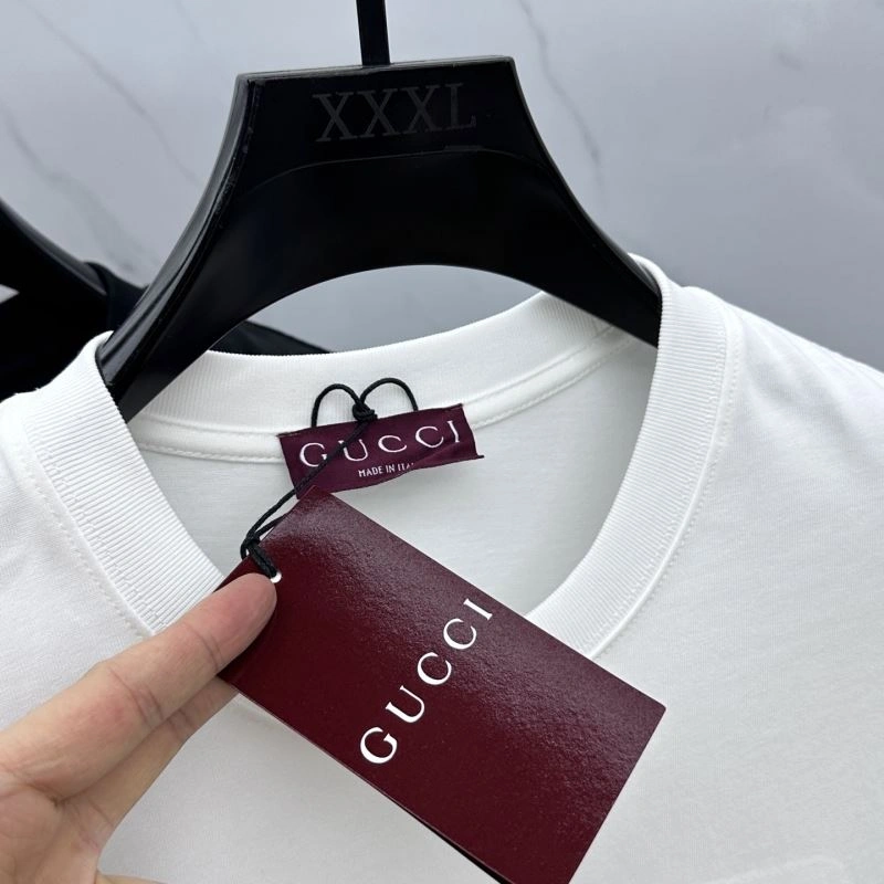WellDesigned Louis Vuitton T-Shirts 132419