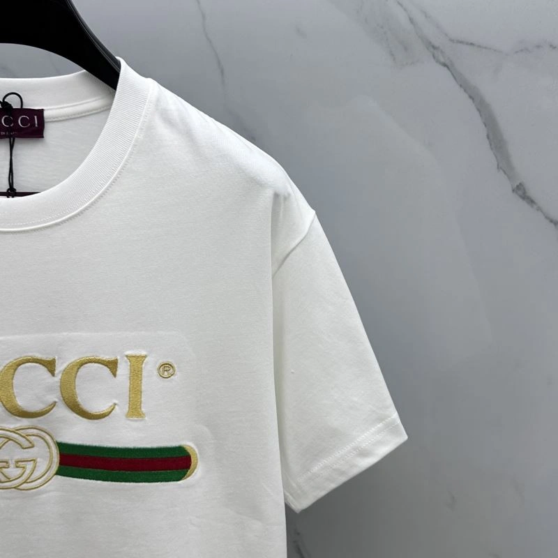 WellDesigned Louis Vuitton T-Shirts 132419