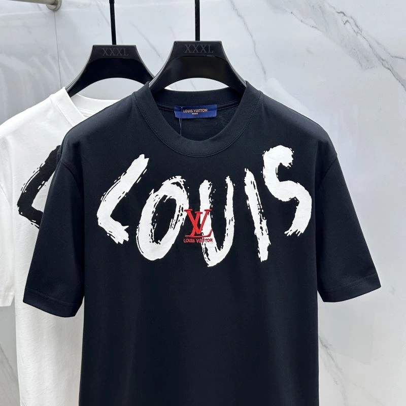 Louis Vuitton T-Shirts Sophisticated 132418