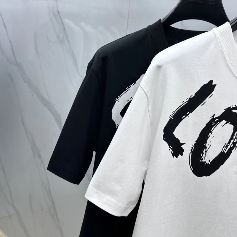 Louis Vuitton T-Shirts HighQuality 132426