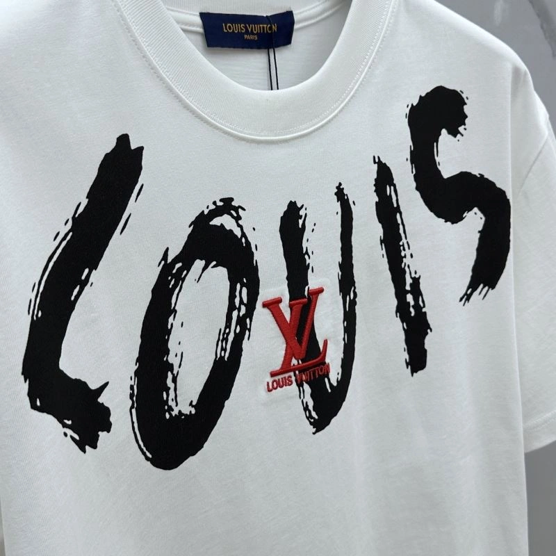 Louis Vuitton T-Shirts HighQuality 132426