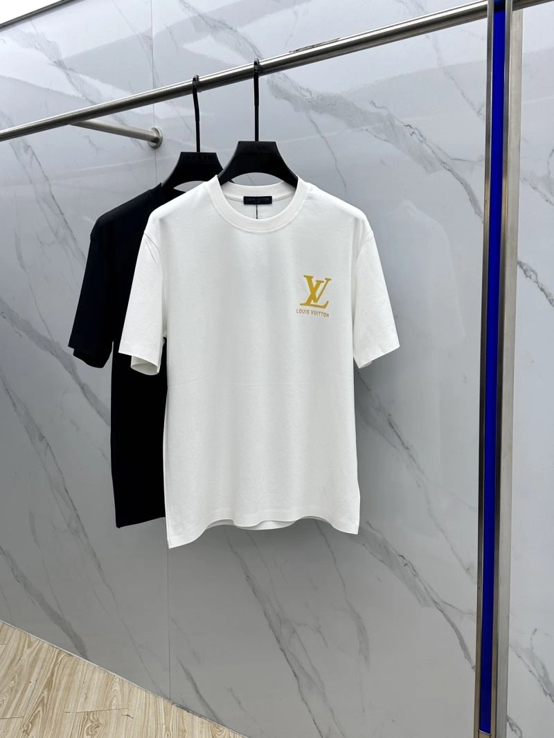 Breathable Louis Vuitton T-Shirts 132407