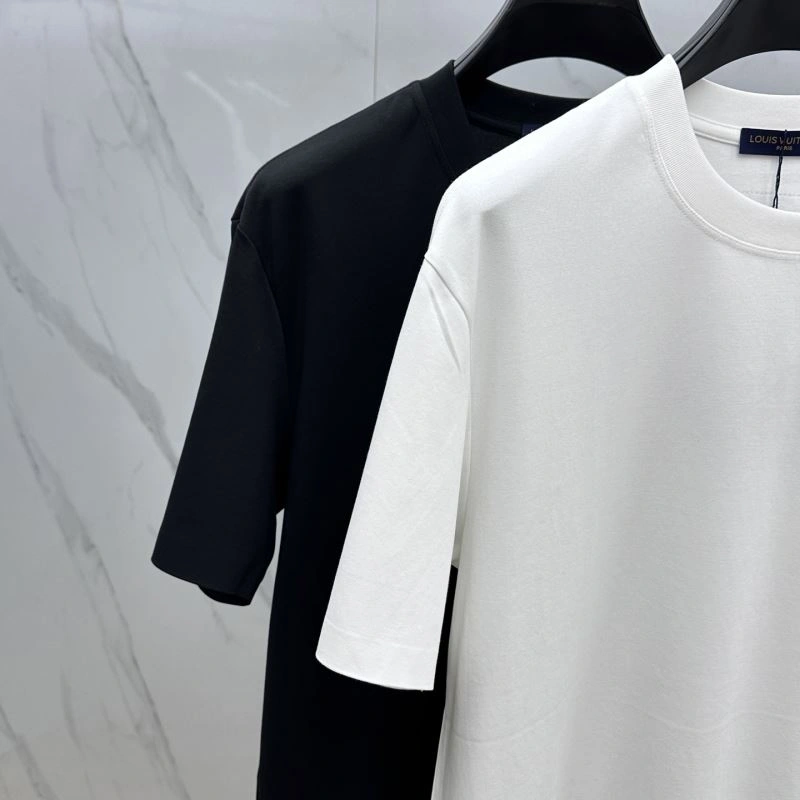 Breathable Louis Vuitton T-Shirts 132407