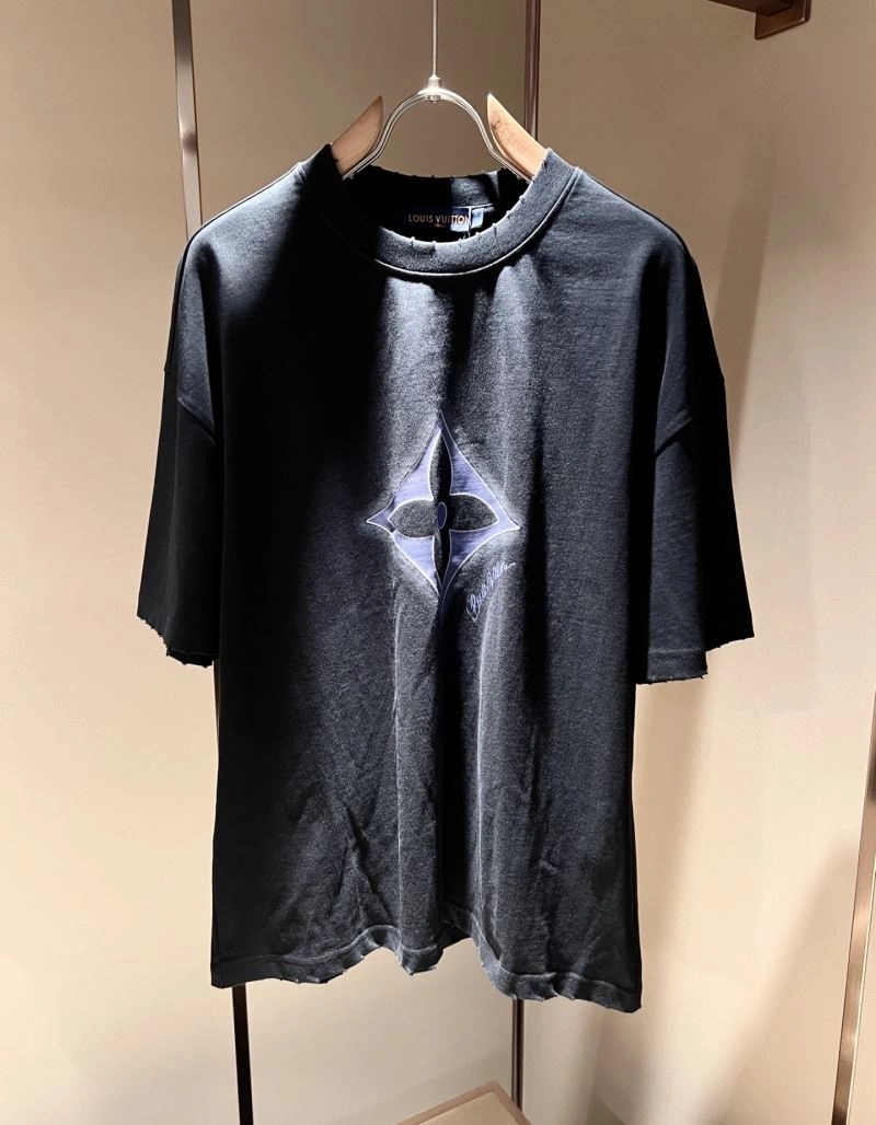 Louis Vuitton T-Shirts GoodFit 132414