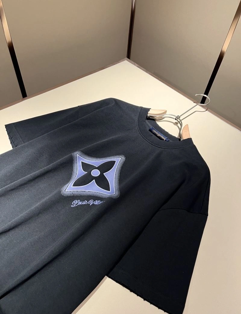Louis Vuitton T-Shirts GoodFit 132414