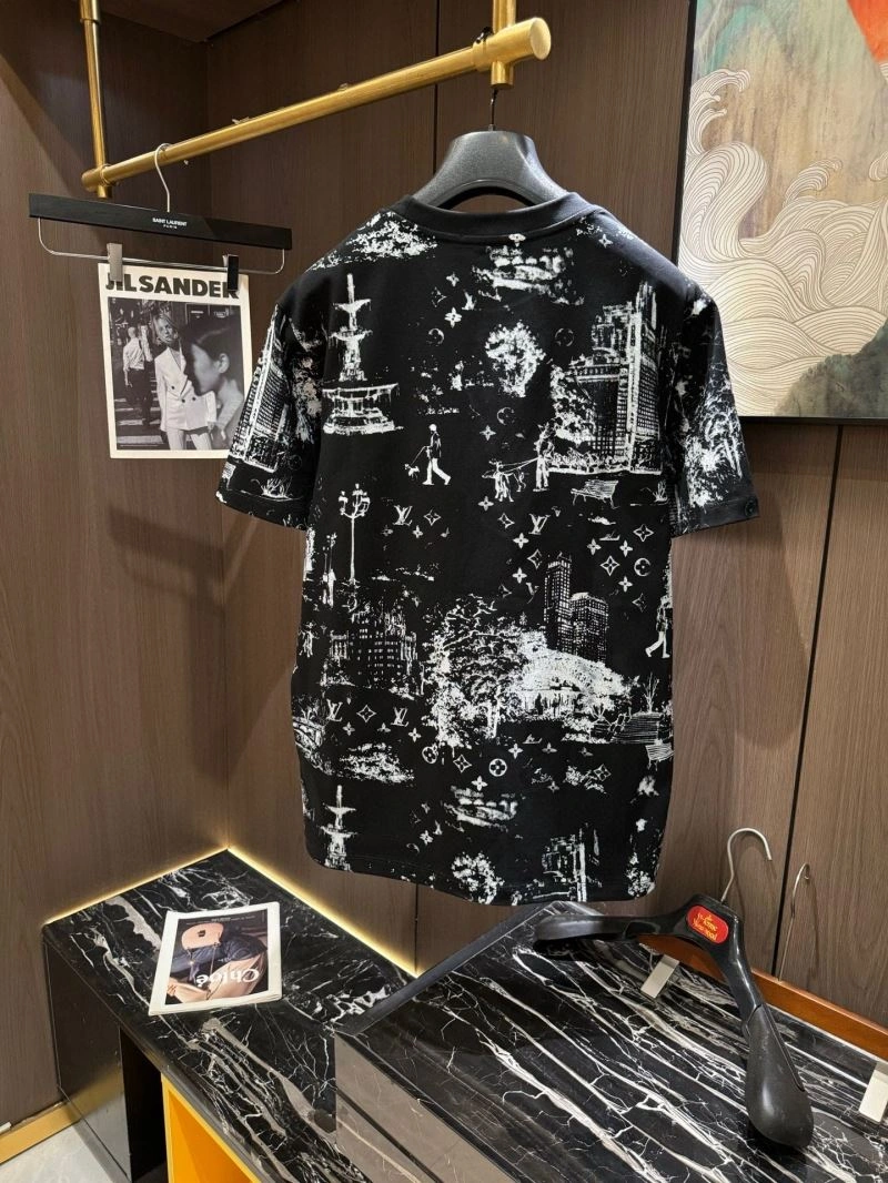 FreshLook Louis Vuitton T-Shirts 132428